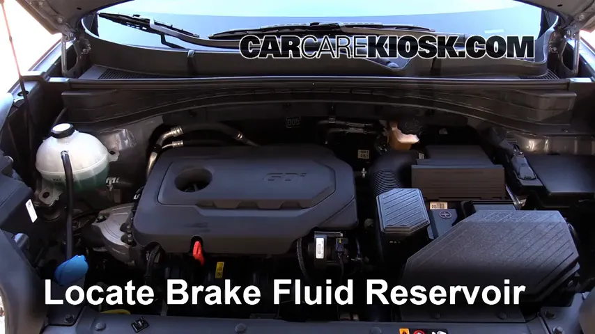 2017 Kia Sportage LX 2.4L 4 Cyl. Liquide de frein Contrôler le niveau de liquide de frein